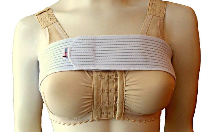 reggiseno compressivo dopo un intervento di mastoplastica additiva