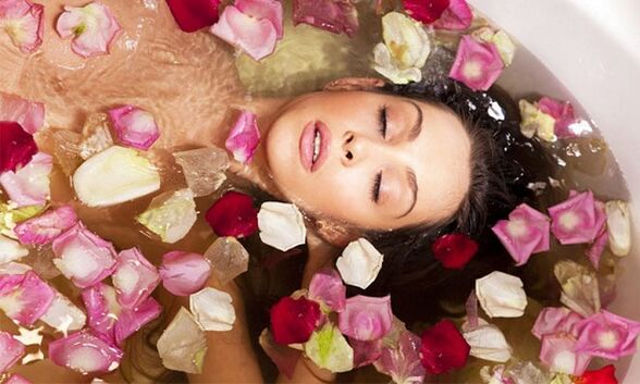 fare bagni con olio per l'ingrandimento del seno